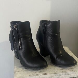 Journee Ankle Boots